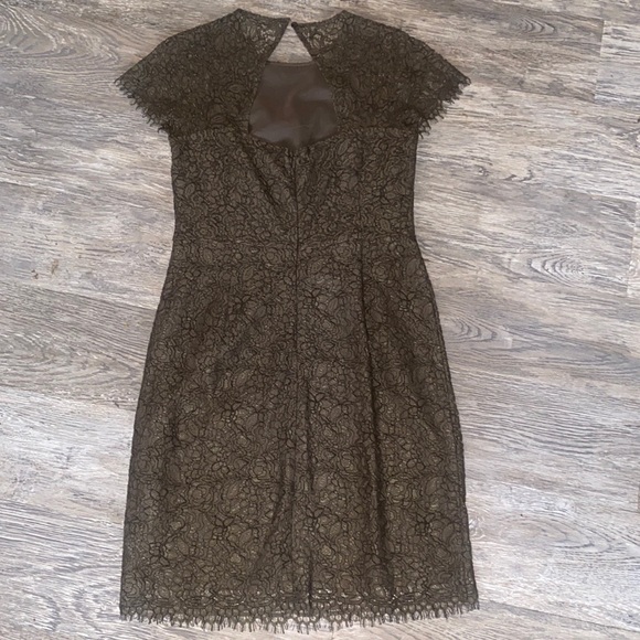 Banana Republic Lace Sheath Dress Size 6 - Picture 2 of 5